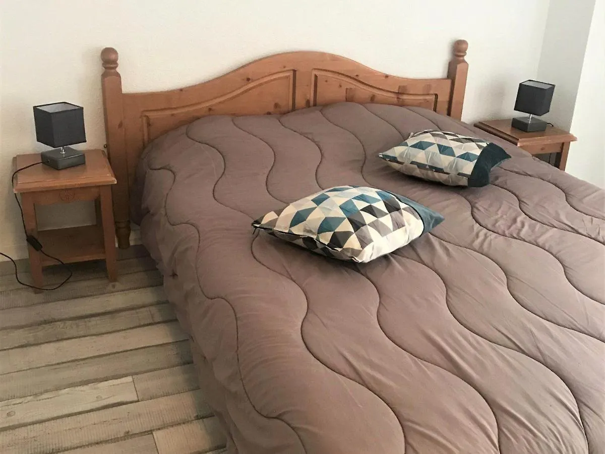 Chalet 3 Pieces Pour 7 Personnes Avec Parking Et Animaux Admis - Fr-1-504-75 Saint-Étienne-en-Dévoluy